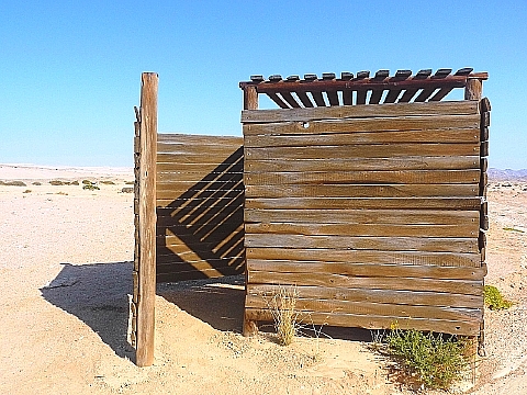 ナミビア・トイレ 2