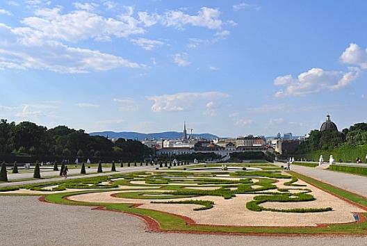 ベルベデーレ宮殿 8