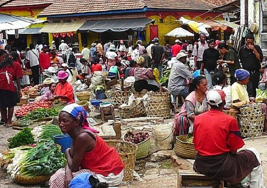 アンタナナリボ 4