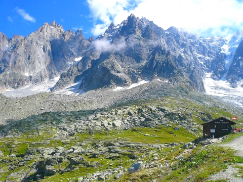 プラン・ド・エギーユ駅