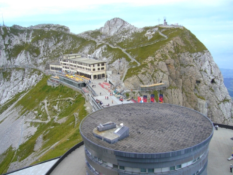 ピラトゥス鉄道の登山電車 15