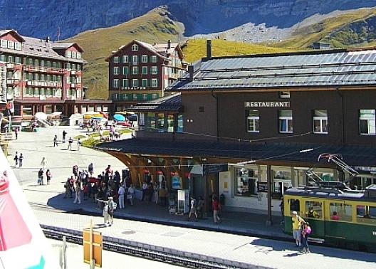 ヴェンゲルンアルプ鉄道 8