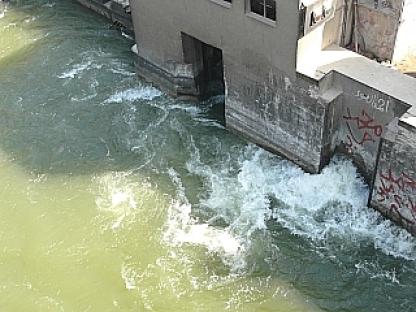 ナイル川、エスナ水門 10