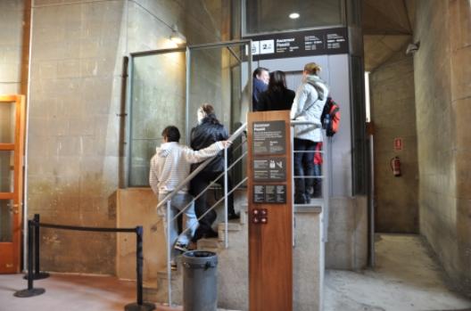 サグラダ・フアミリア 60