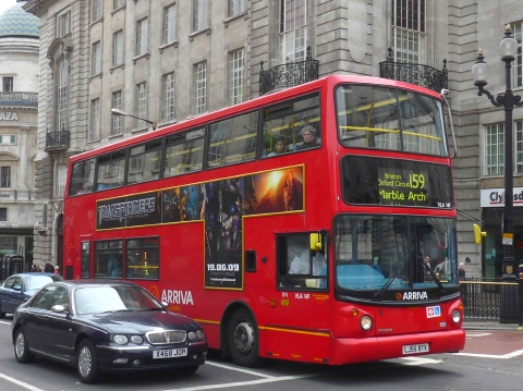 ロンドンバス　3