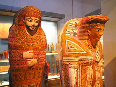 カルトナージュ技法の棺?