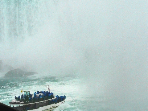 ナイアガラ・フォールズ　4