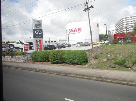 日産　インフィニティ　展示場　グアム