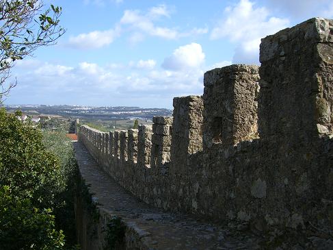 城壁ポルトガルのオビドス