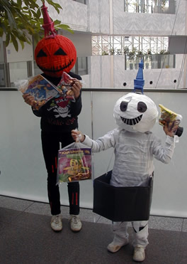 ハロウィン優勝記念撮影