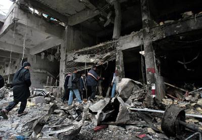 死者１３５人、最悪の自爆テロ―イラク