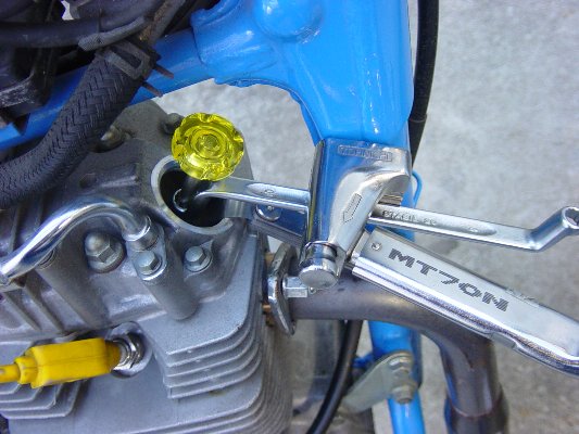 再度タペットクリアランス調整