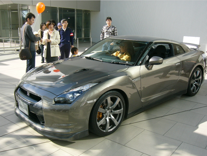 new-gt-r-2