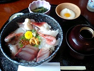 海鮮丼