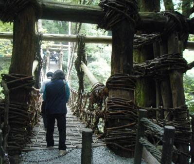 かずら橋に潜入!