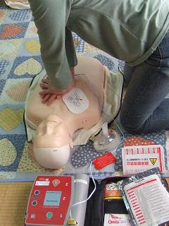MFA講習心臓マッサージ.