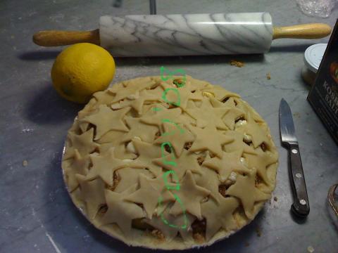 CDDV star apple pie.jpg