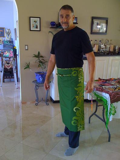 CDDV oct mens apron2.jpg