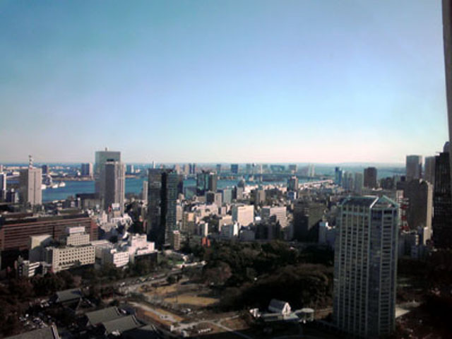 2009年の東京、空と海と街