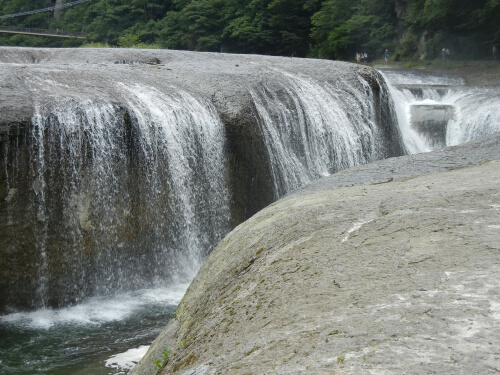 吹割の滝