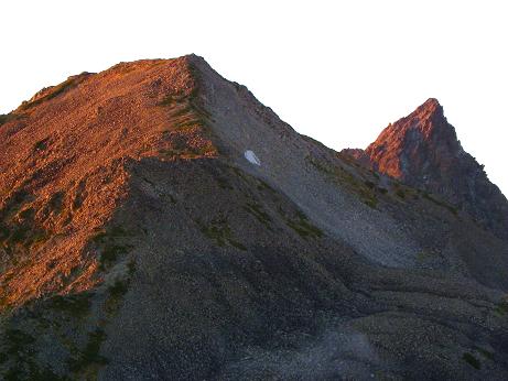 槍ヶ岳、中岳夕焼け
