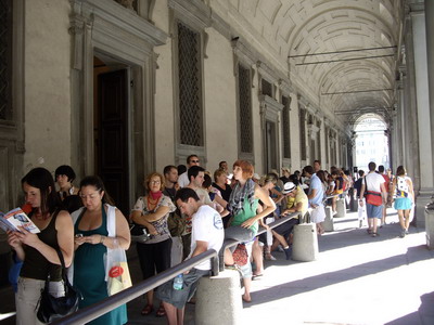 並ぶの覚悟です