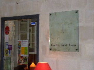 Avignon Hotel entrance