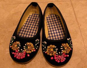 071006 china shoes.jpg