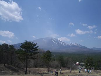 浅間牧場からの浅間山