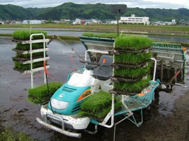 田植機