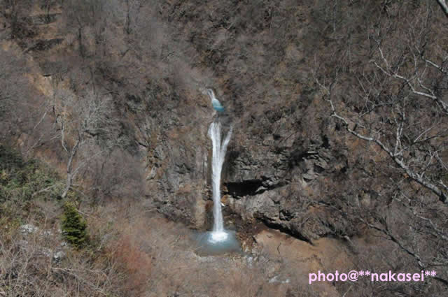 栃木県那須塩原市 「駒止の滝」 2011/4/17 撮影