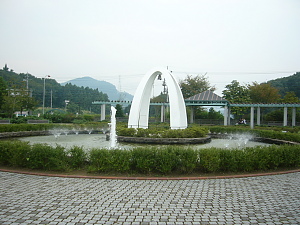 宮ヶ瀬湖　鳥居原ふれあいの館２