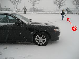 雪の駐車場