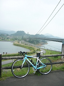 長いつり橋