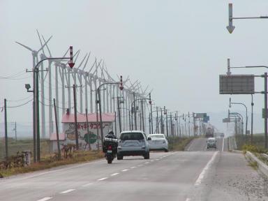 抜海道路風車.JPG