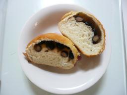 黒豆パン２