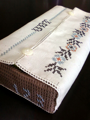 刺繍ティッシュカバー.jpg