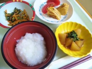 初病院食
