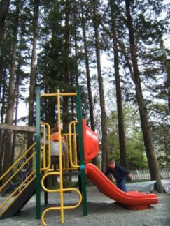 プリスクールの公園で