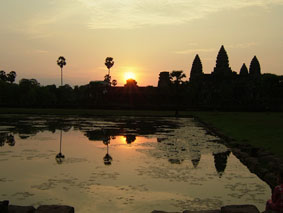 アンコールワット朝日