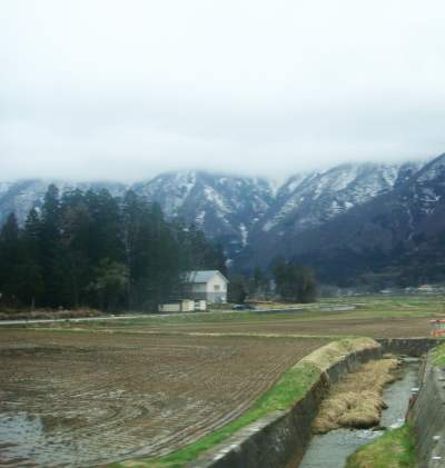 K-20080419-残雪見える白馬村へ.JPG
