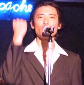 051022kenichiro05.jpg