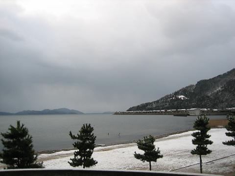 琵琶湖湖畔
