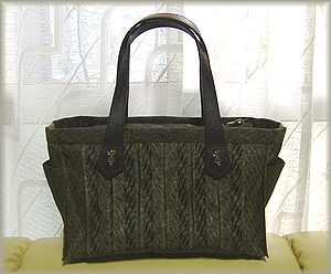 201003-heribag5_300.jpg