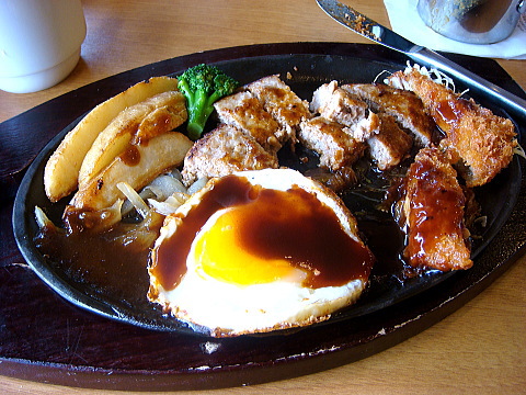 COCOS（ココス）北上有田店　（北鬼柳）、コラボランチ