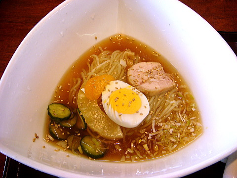 焼肉・冷麺　盛岡食堂（上田店）、冷麺