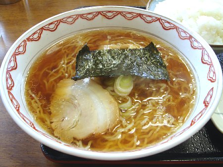 やまね屋、ラーメン