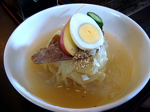 モツ焼・冷麺　とんとん山（犬淵）、冷麺