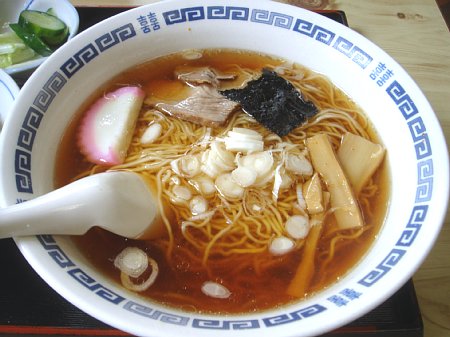 かね山、ラーメン