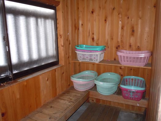 20110129深山荘の露天風呂（４）女湯の脱衣所